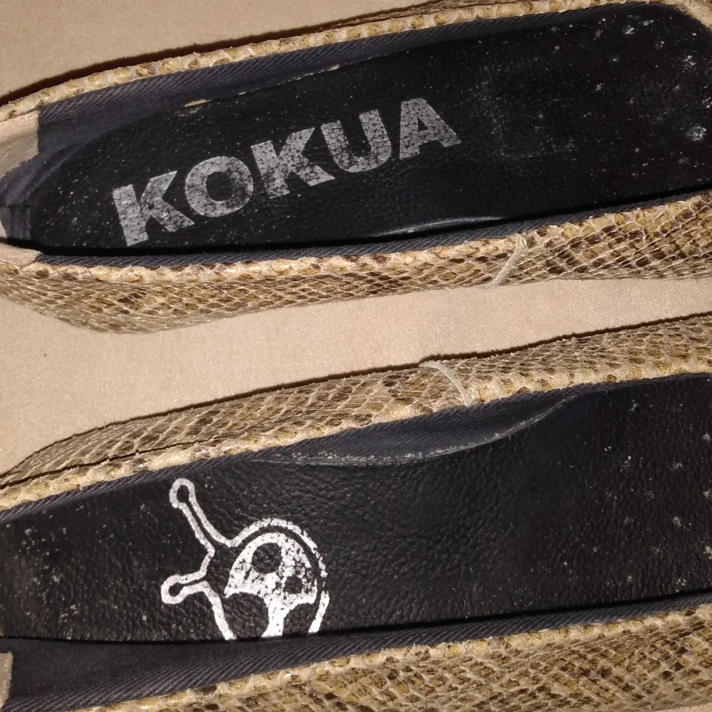 KOKUA Tan Leather Snake Skin print size 37 Ballet Flats